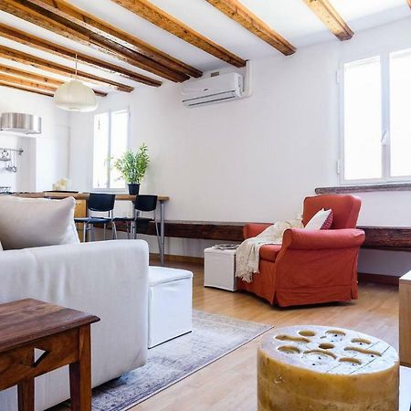 Altido Cozy Apt For 4 Close To Basilica Di Sant'Ambrogio Milánó Kültér fotó